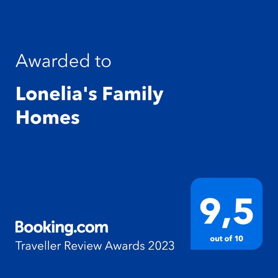 Lonelia'S Family Homes Lefkimmi  Bagian luar foto